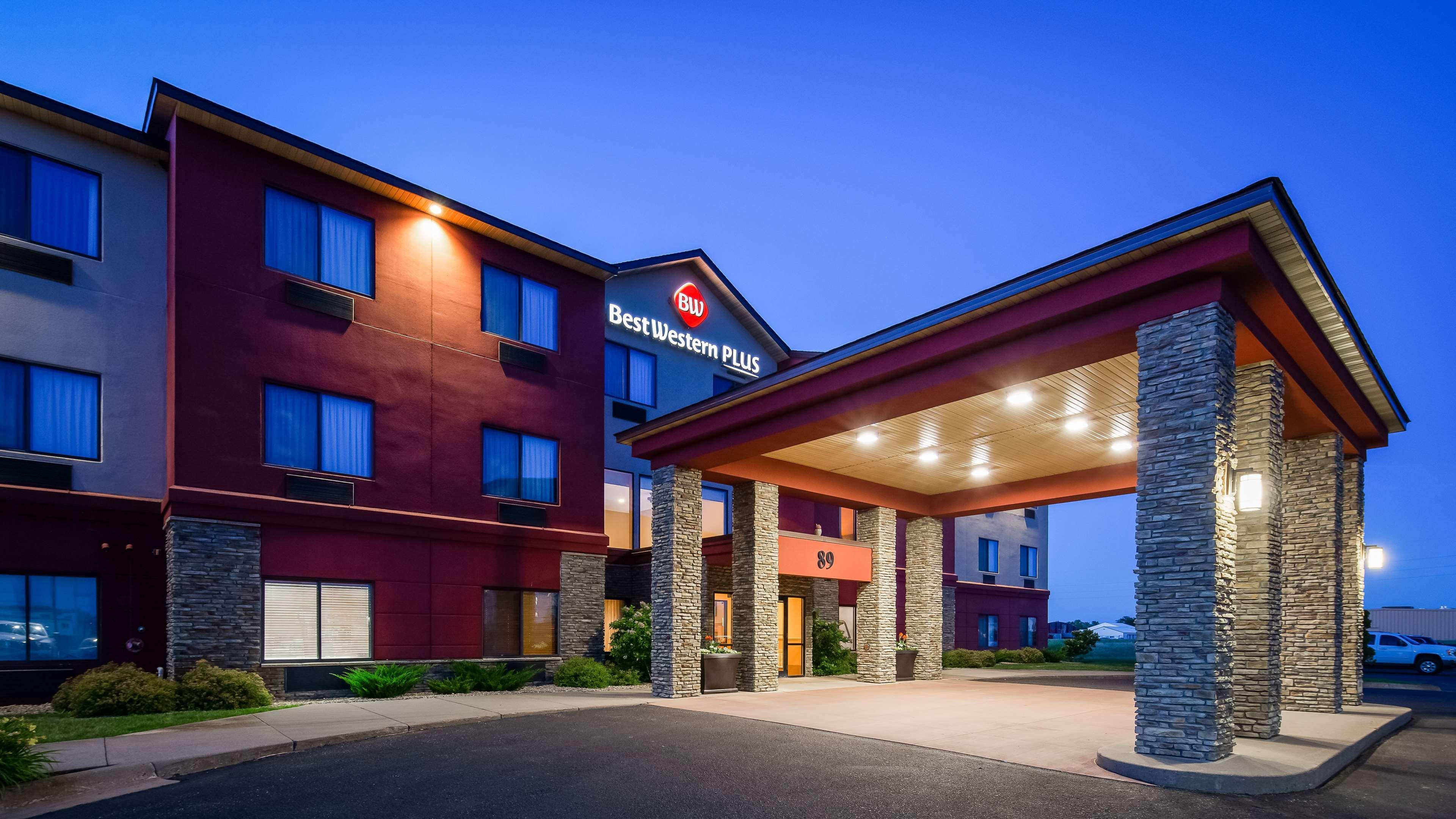 Best Western Plus Chelsea Hotel Monticello Exterior photo